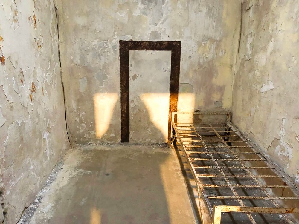 Cell in Eastern State Penitentiary