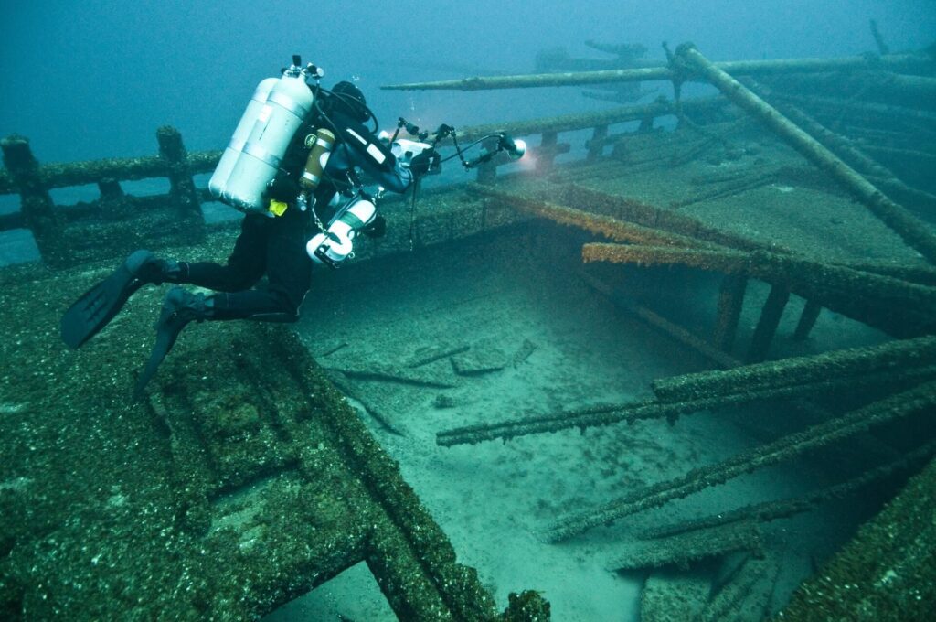 diving in a shipwreck