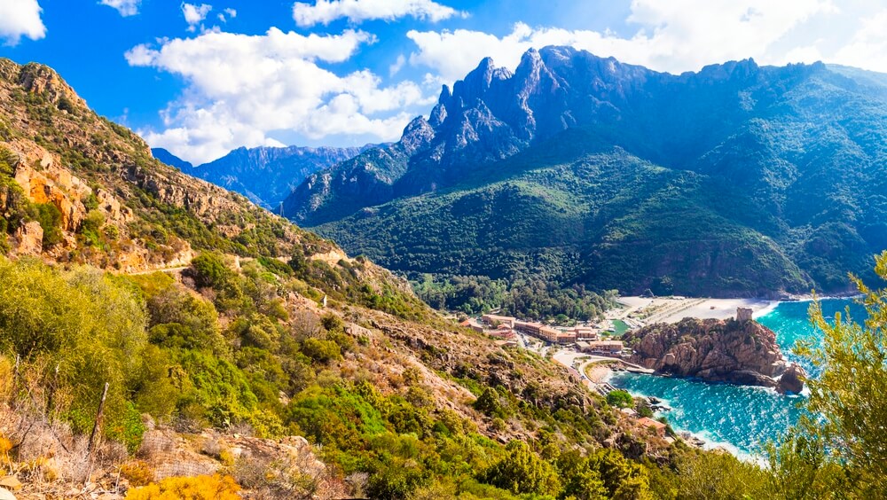 The 15 Prettiest Islands To Visit In France 19 Amazing landscapes of Corsica Island (1)