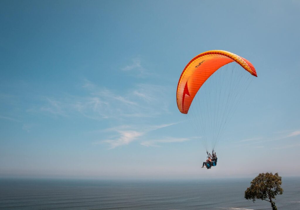 paraglading in Lima