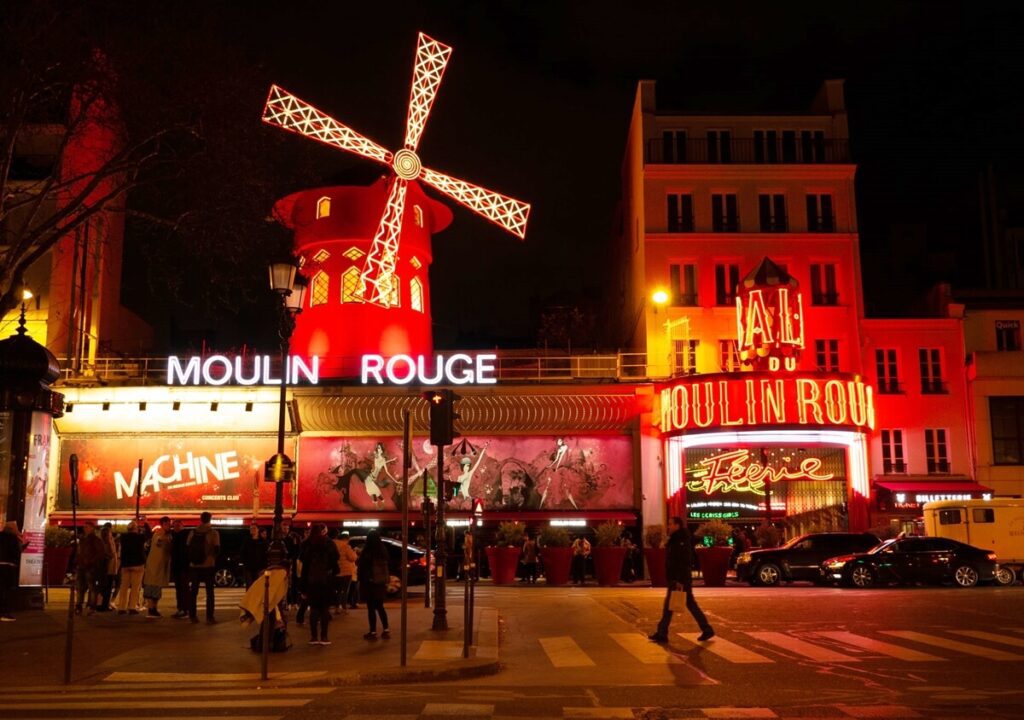 20 Amazing Things Paris Is Known For 16 moulin rouge, paris - france (1)