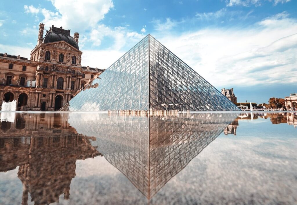 20 Amazing Things Paris Is Known For 4 the louvre museum, paris, france (1)