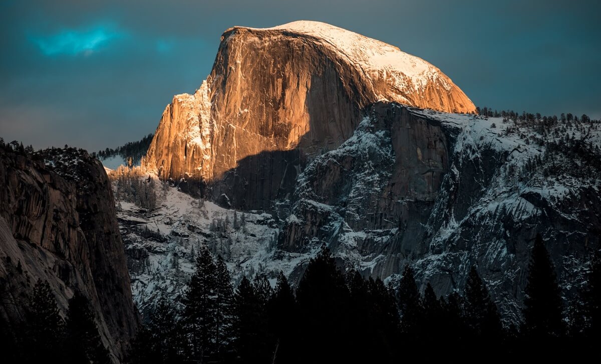 10 Amazing Things to Do in Yosemite at Night: Stargazing & Adventures 1 half dome yosemite at night (1)