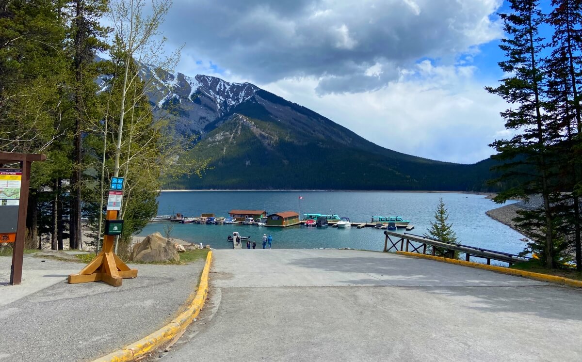 Epic Banff to Glacier National Park Road Trip: Top Stops & Tips! 1 lake minnewanka banff canada