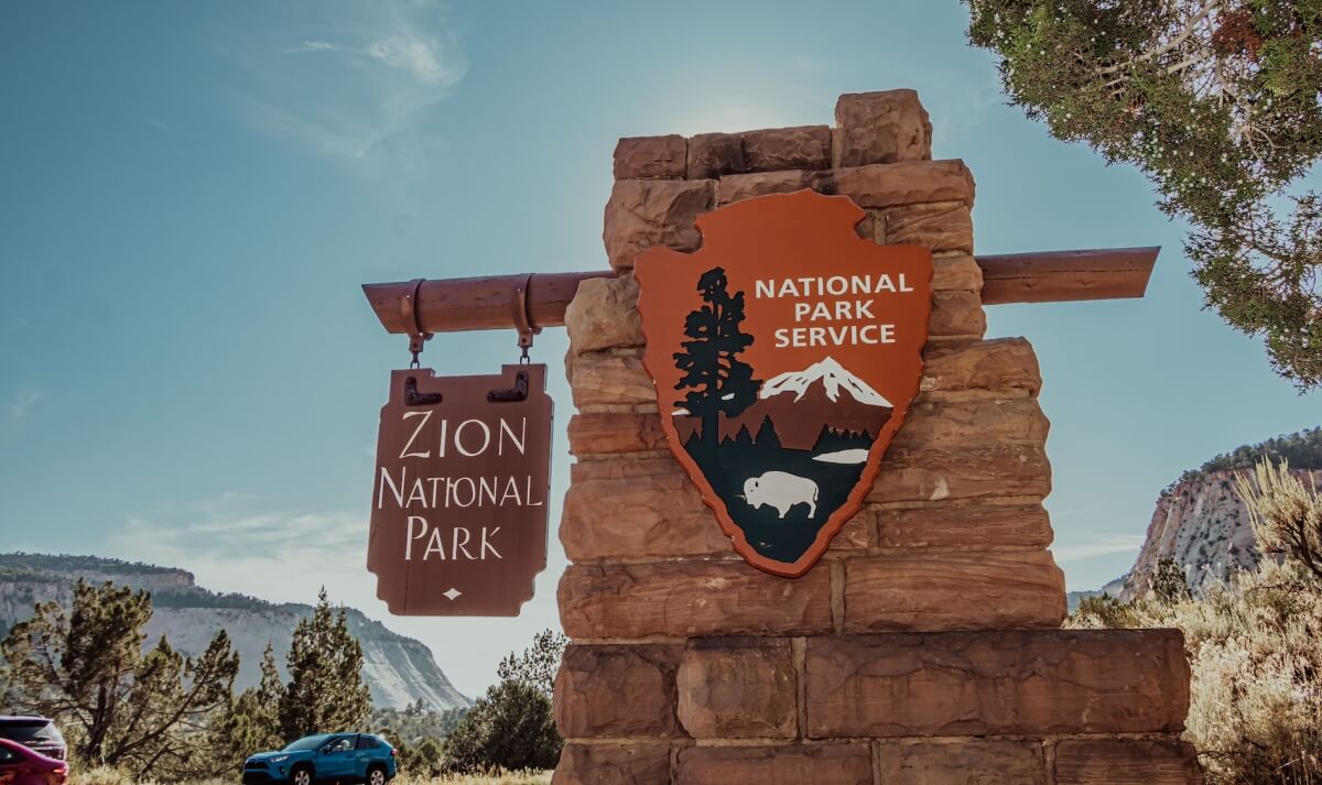 8 Best Towns Near Zion National Park for Your Next Adventure 1 zion national park sign