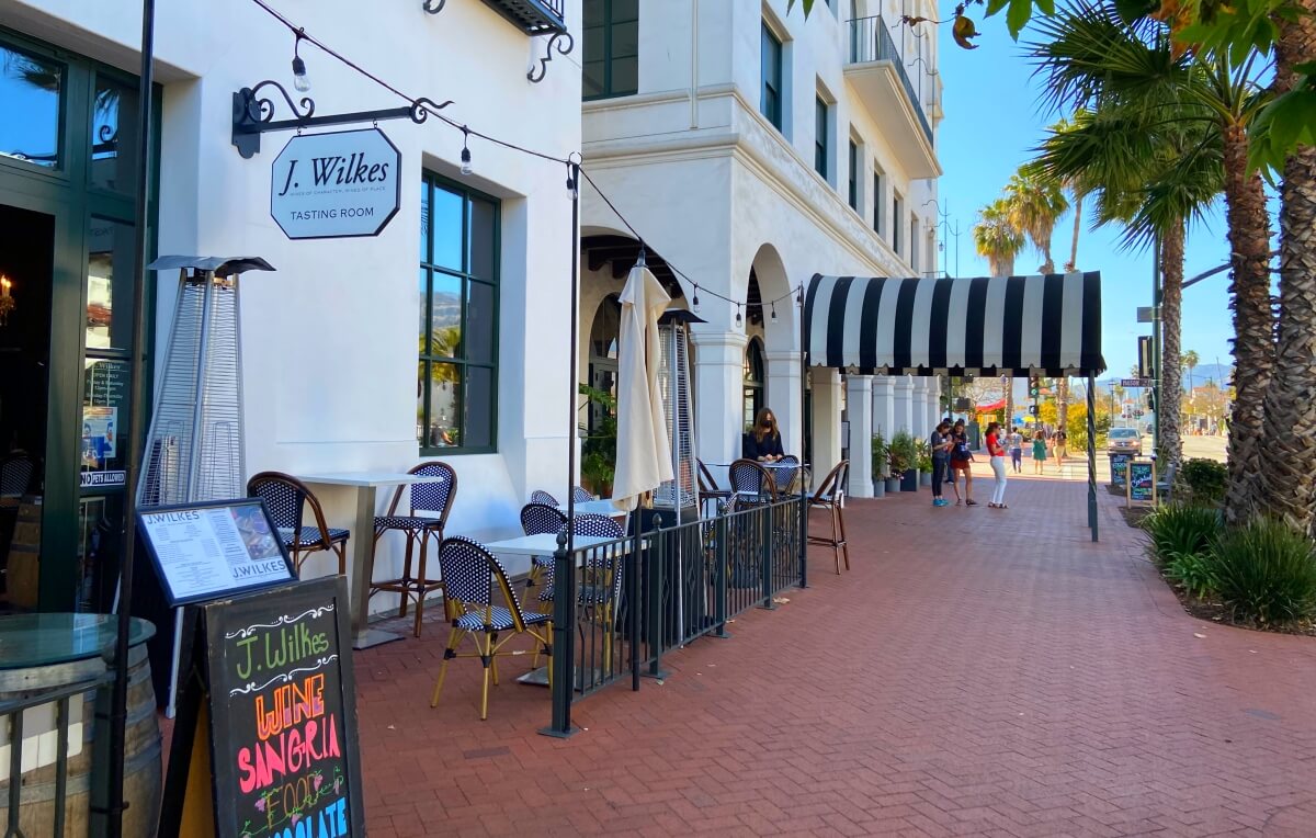 street in santa barbara california